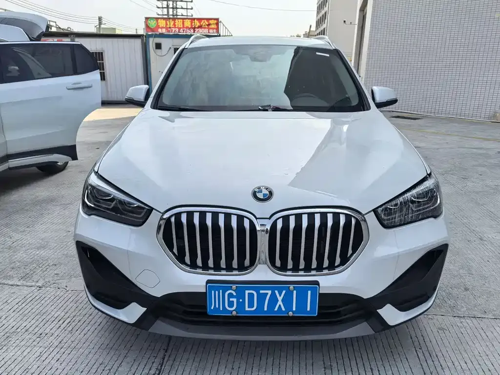 BMW X1 — фото 2