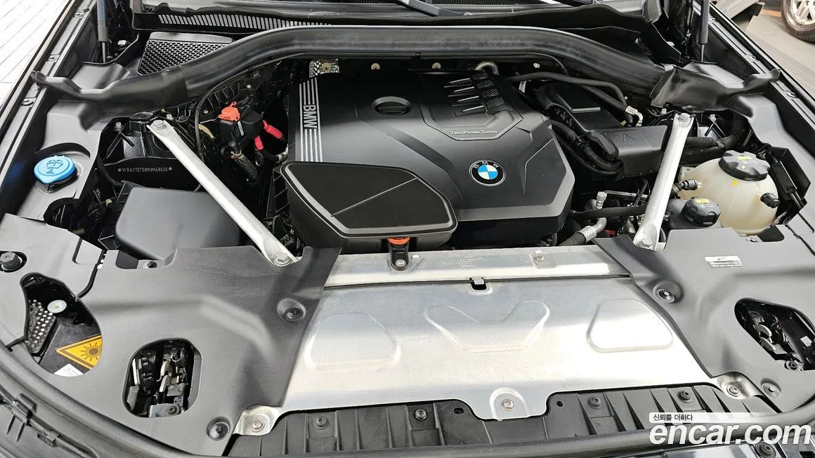 BMW X4 — фото 10