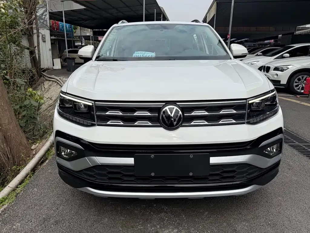 Volkswagen T-Cross — фото 9