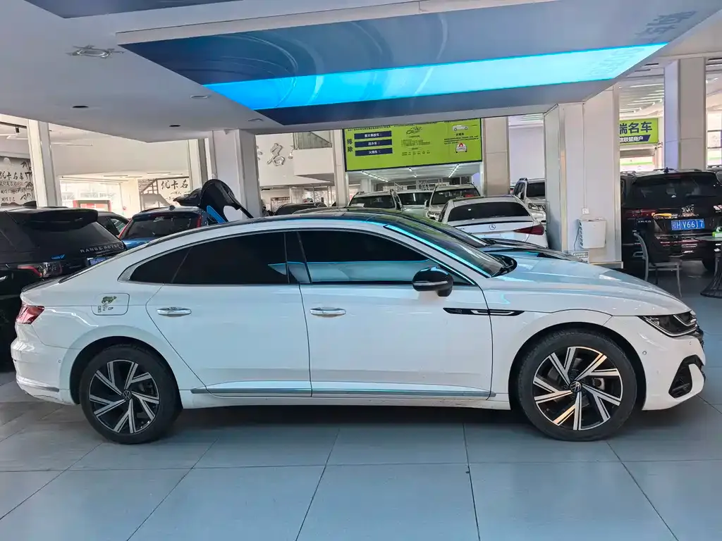 Volkswagen CC — фото 7