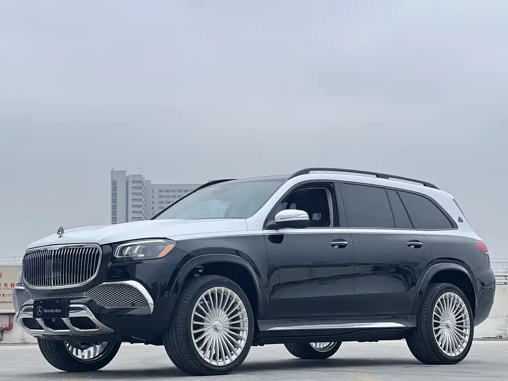 Mercedes-Benz GLS — фото 1