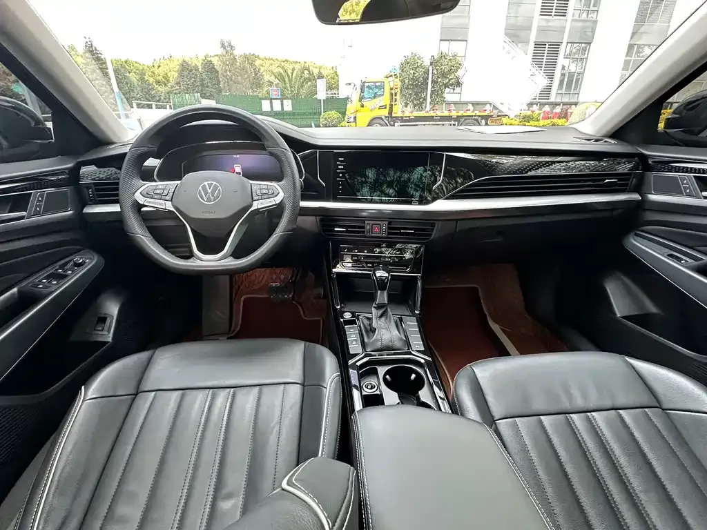 Volkswagen Passat — фото 2