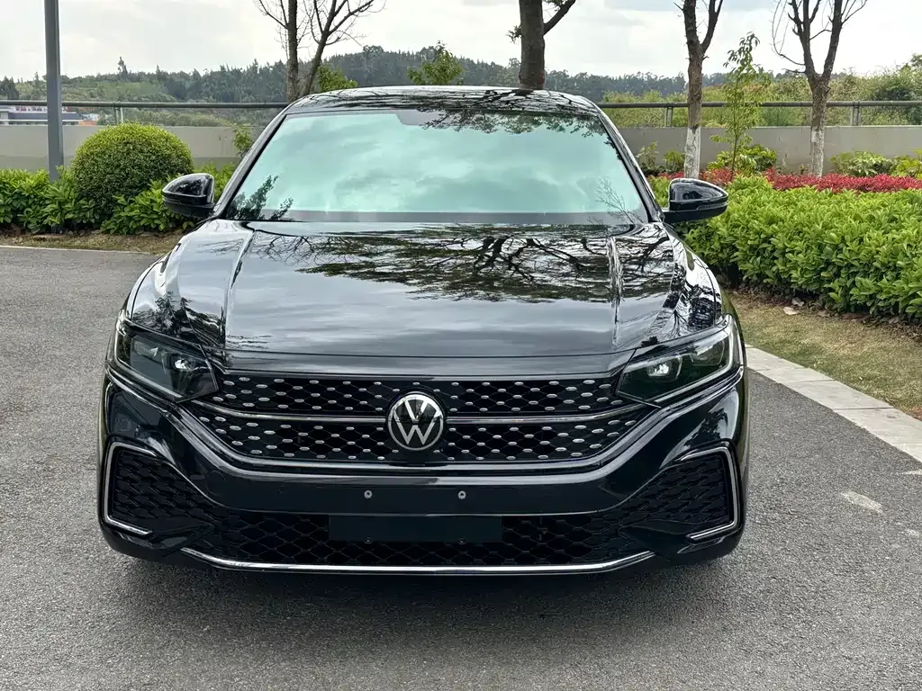Volkswagen Passat — фото 4