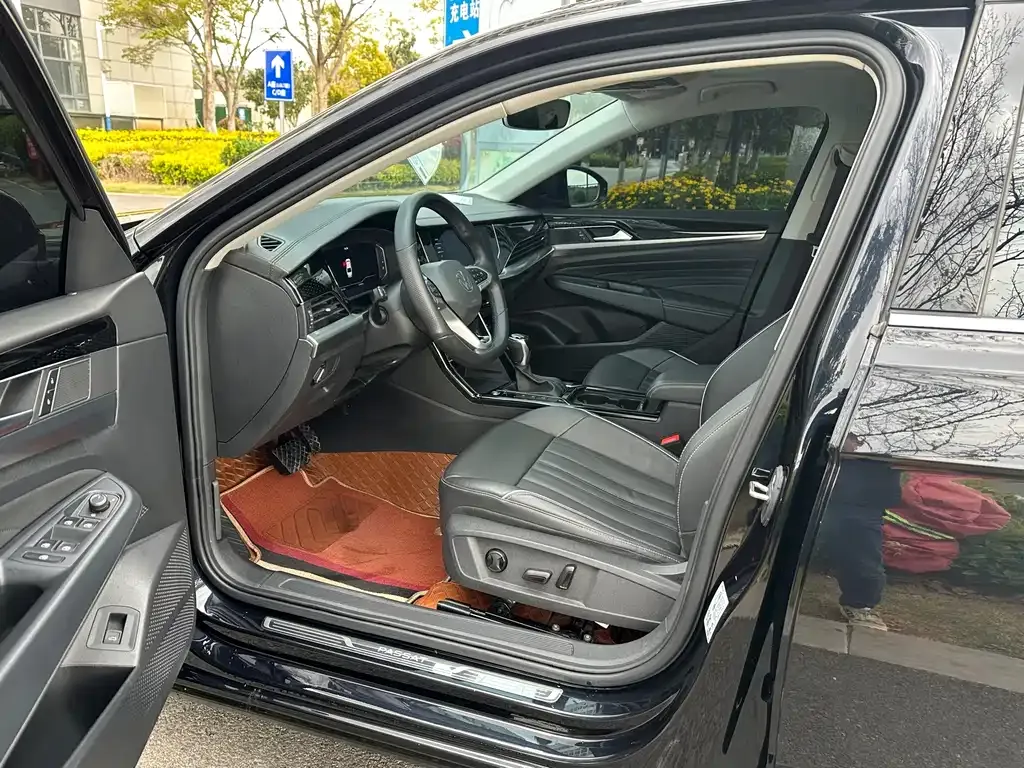 Volkswagen Passat — фото 9