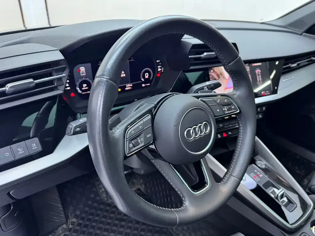 Audi A3 — фото 2