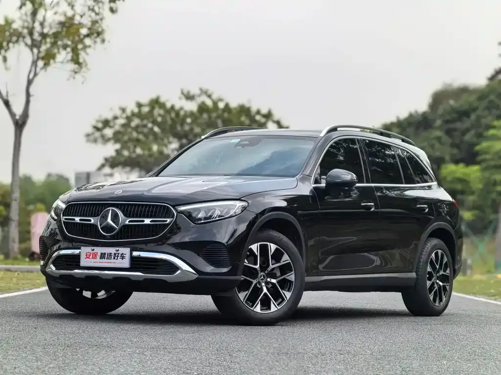 Mercedes-Benz GLC — фото 1