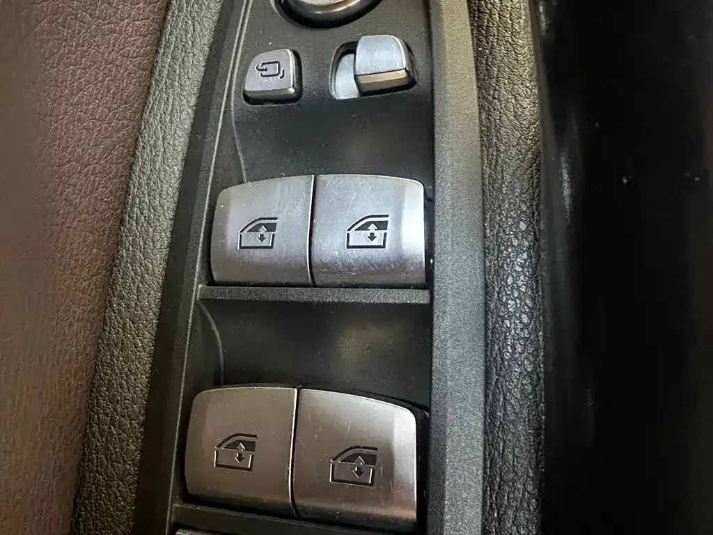 BMW X1 — фото 3
