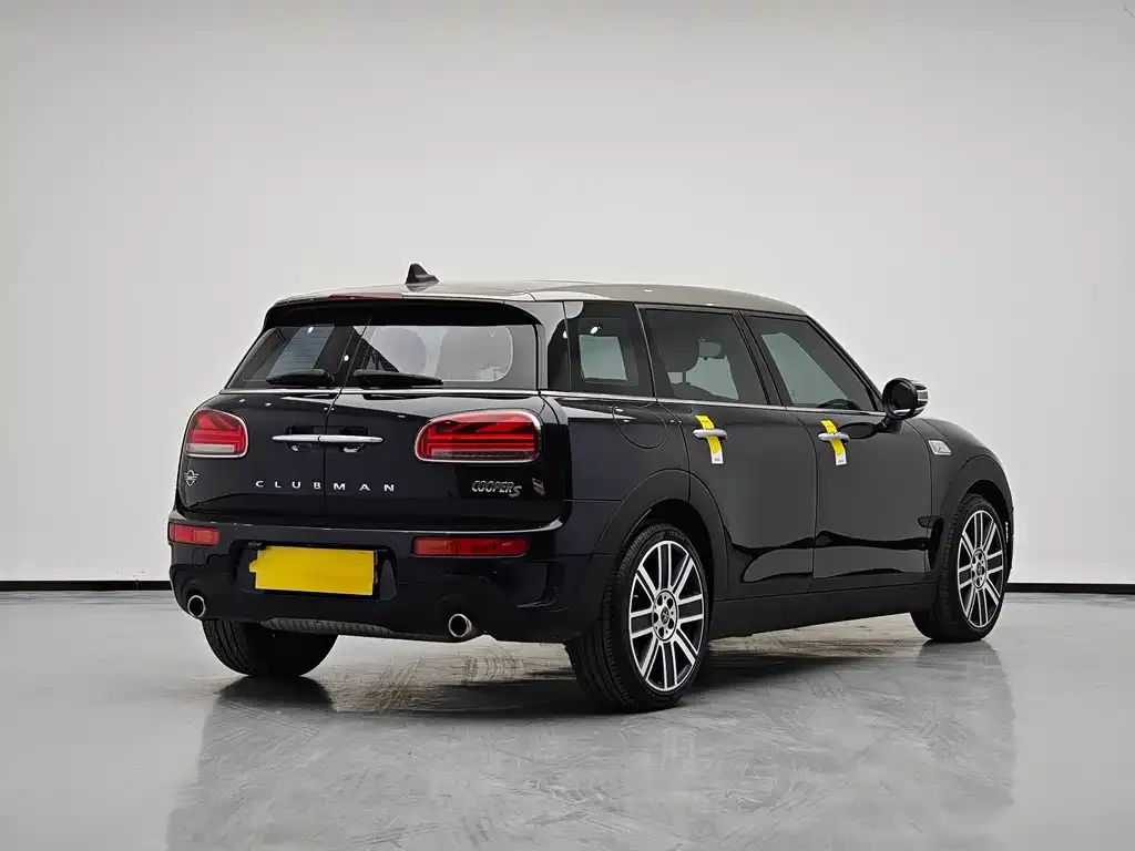 MINI Clubman — фото 4