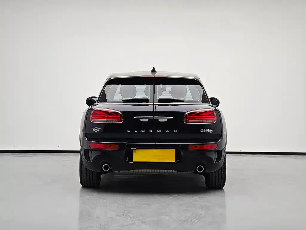 MINI Clubman — фото 2