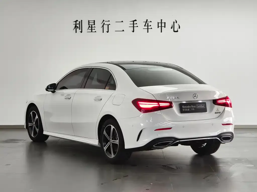 Mercedes-Benz A-Class — фото 10