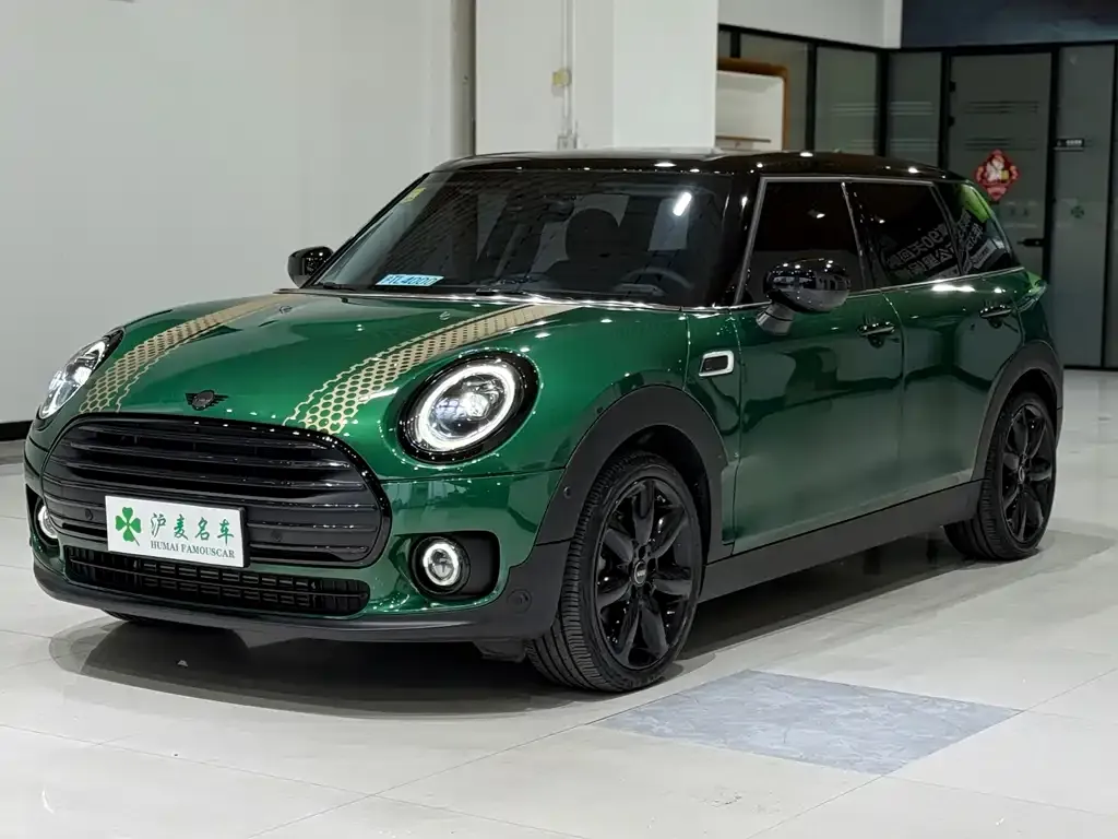 MINI Clubman — фото 1