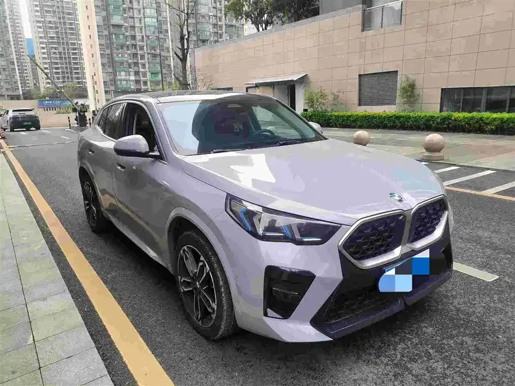 BMW X2 (Import) — фото 1