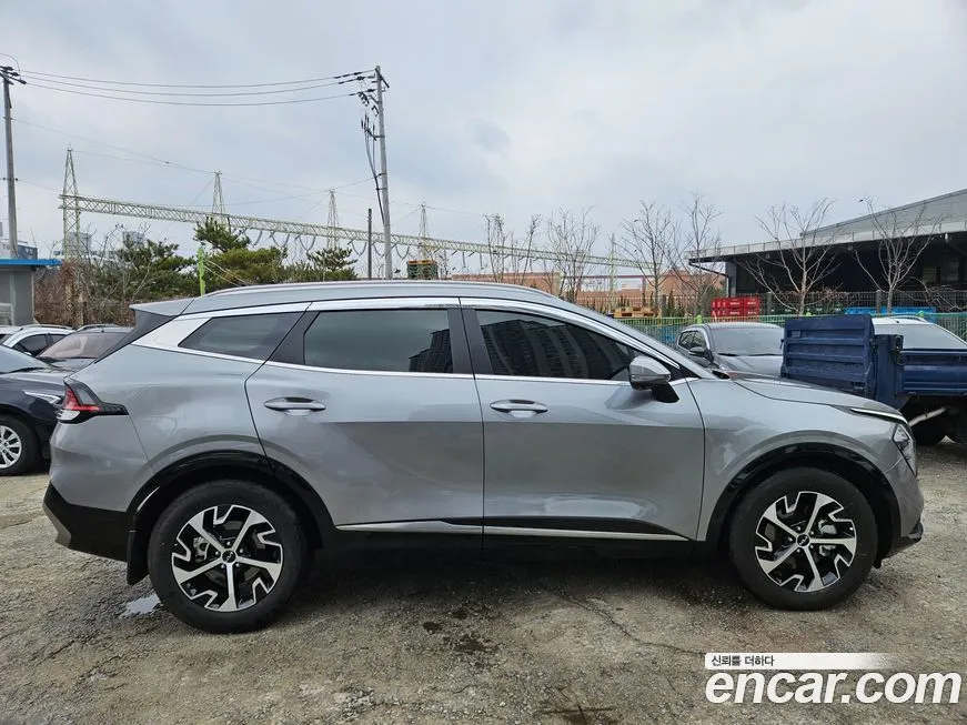 Kia Sportage — фото 6