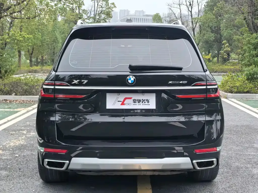 BMW X7 — фото 9