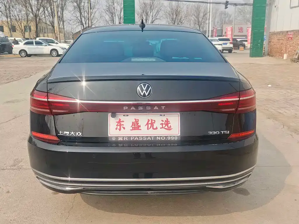 Volkswagen Passat — фото 6