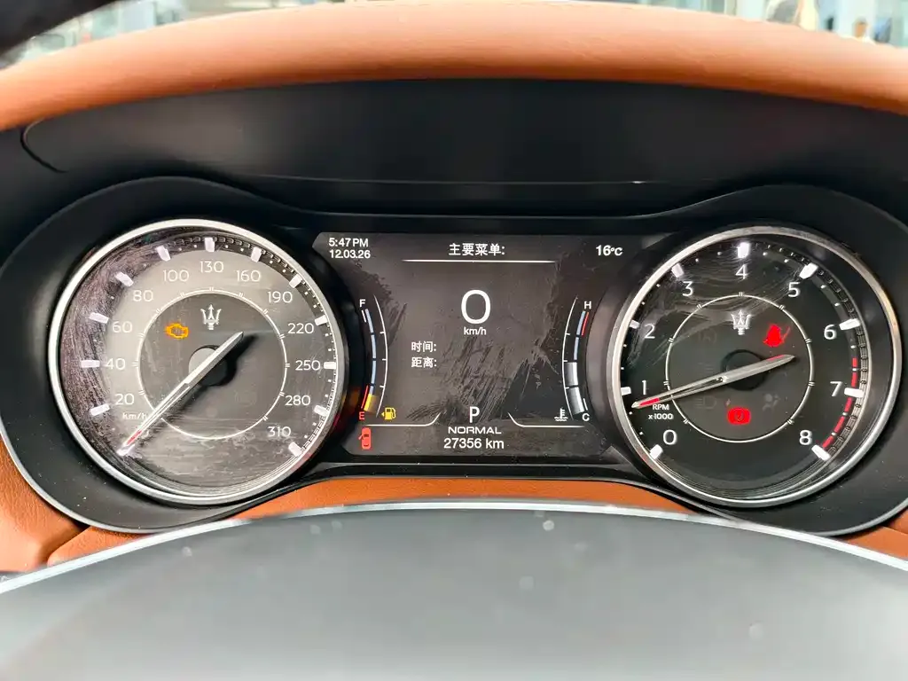 Maserati Ghibli — фото 6
