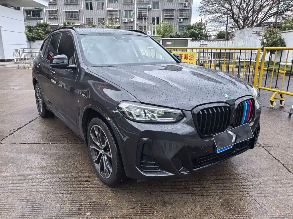 BMW X3 — фото 9