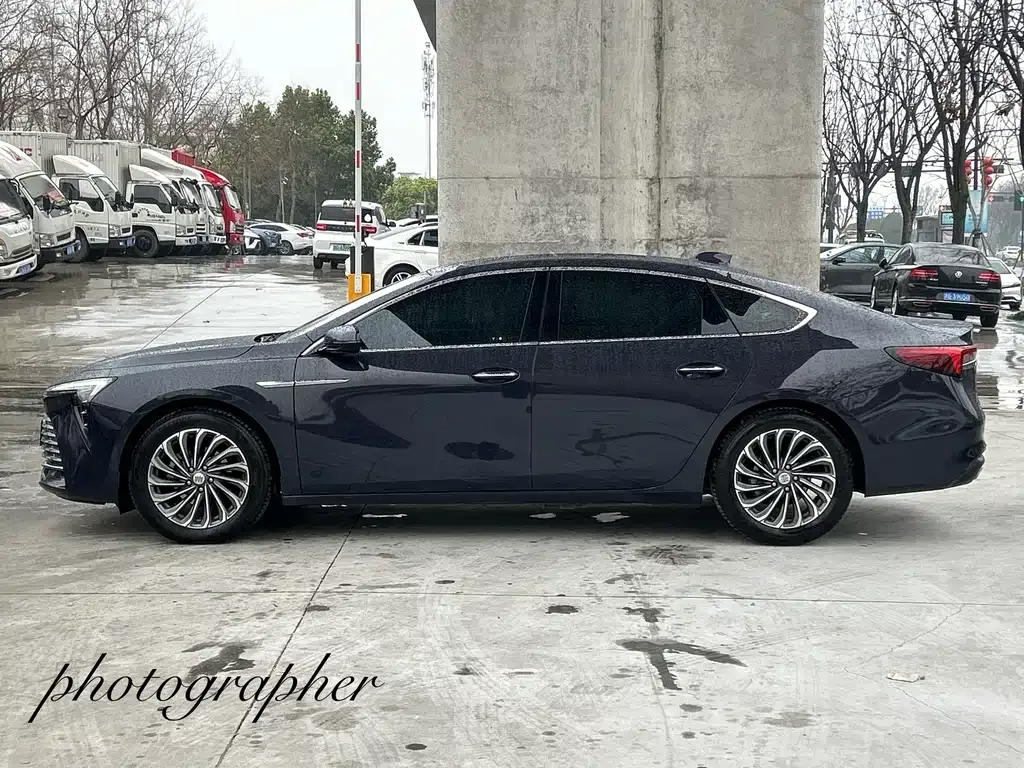 Buick LaCrosse — фото 9