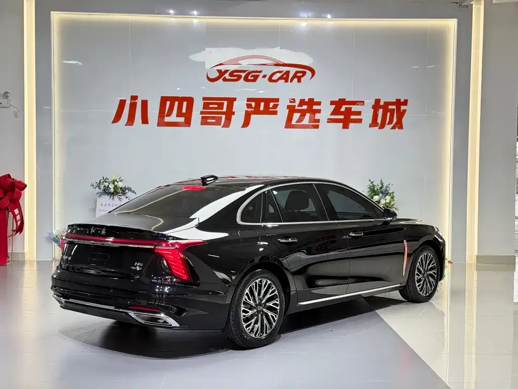 Hongqi H5 — фото 4