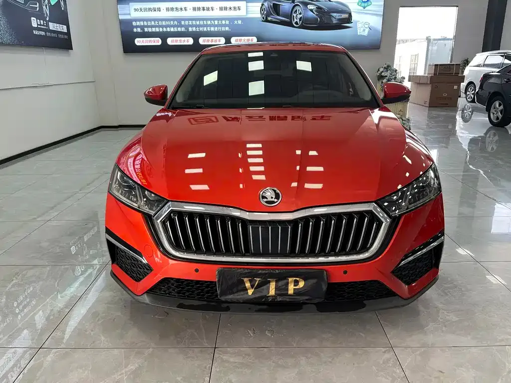 Skoda Octavia — фото 3