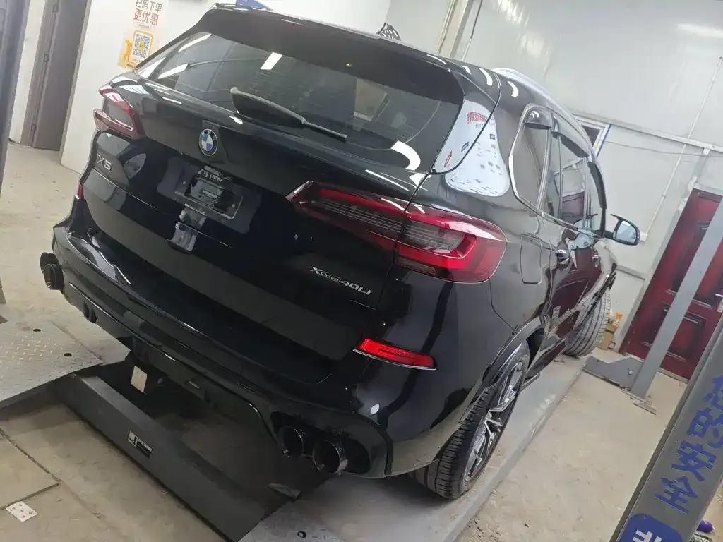 BMW X5 — фото 2