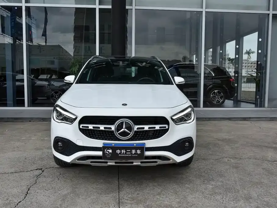 Mercedes-Benz GLA — фото 7