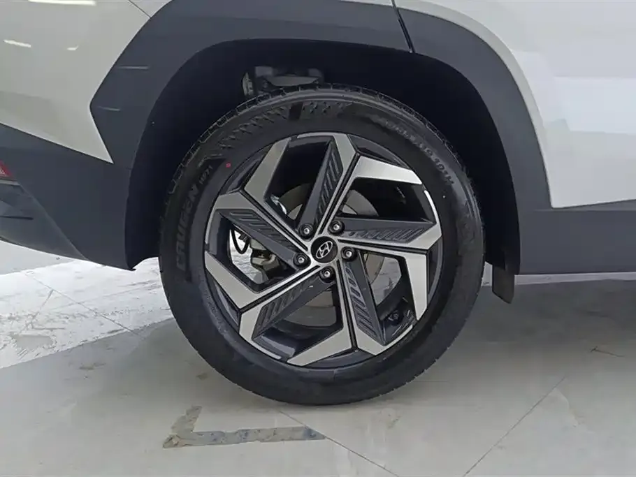Hyundai Tucson — фото 6