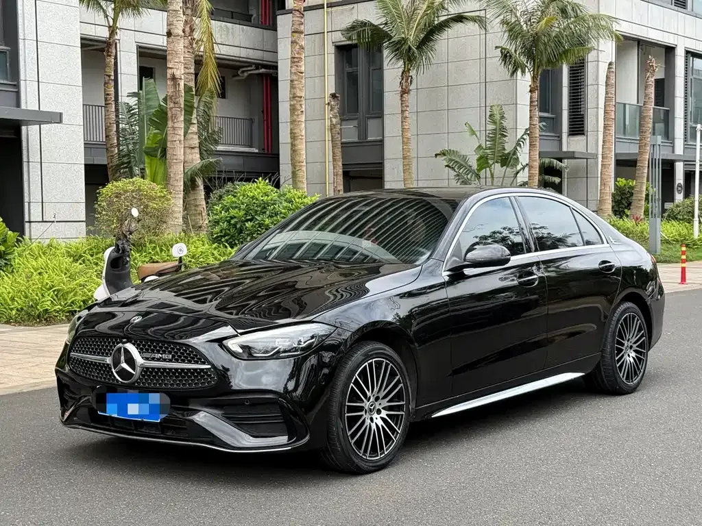 Mercedes-Benz C-Class — фото 1