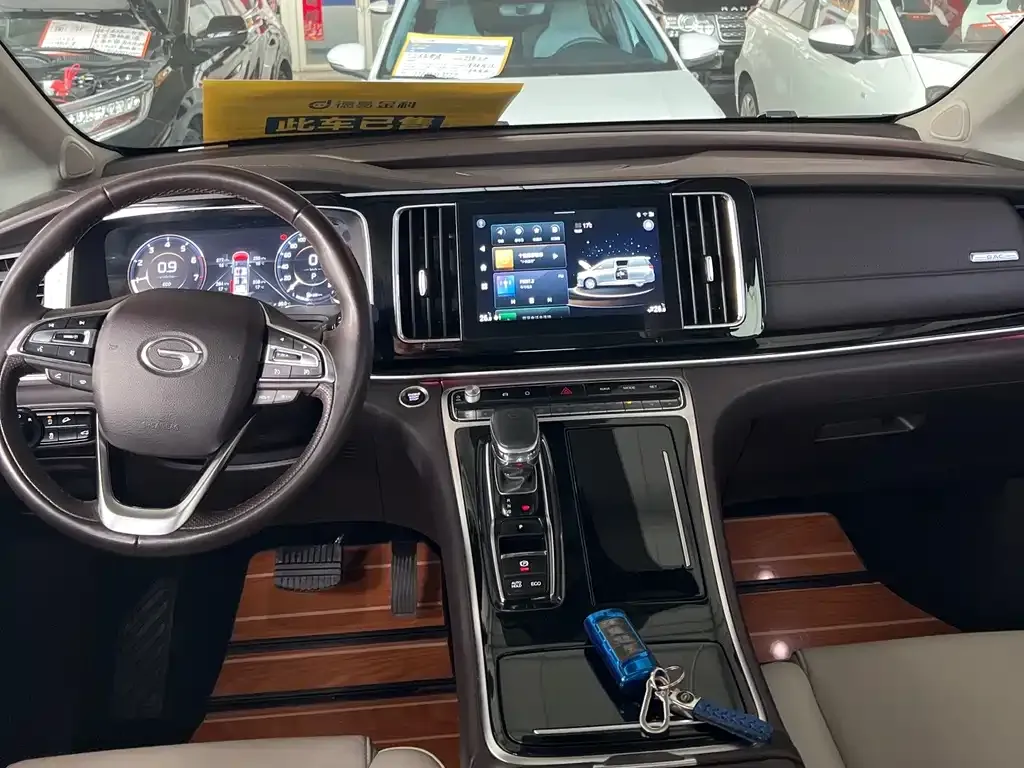 GAC Motor Trumpchi M8 — фото 5