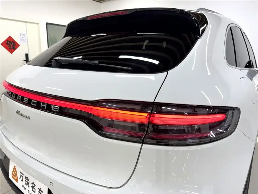 Porsche Macan — фото 5