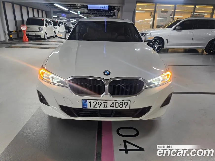 BMW 3-Series — фото 1