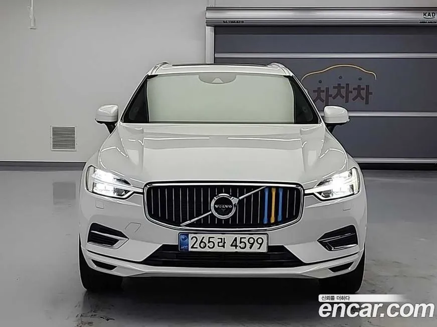 Volvo XC60 — фото 5