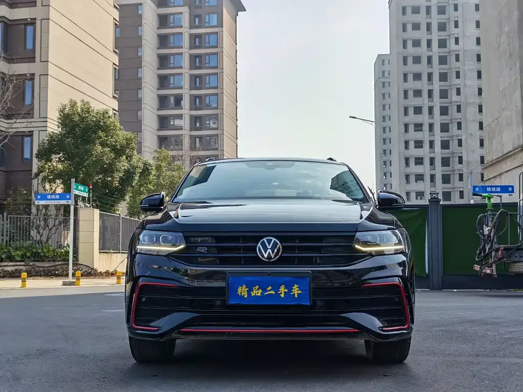 Volkswagen Tiguan X — фото 2