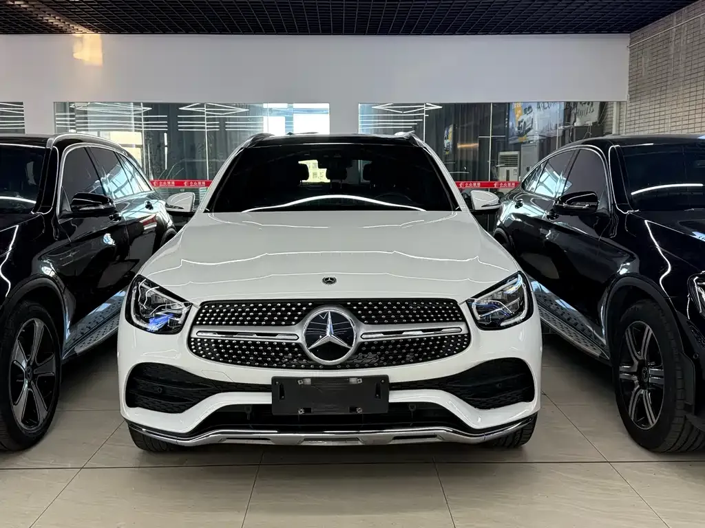 Mercedes-Benz GLC — фото 1