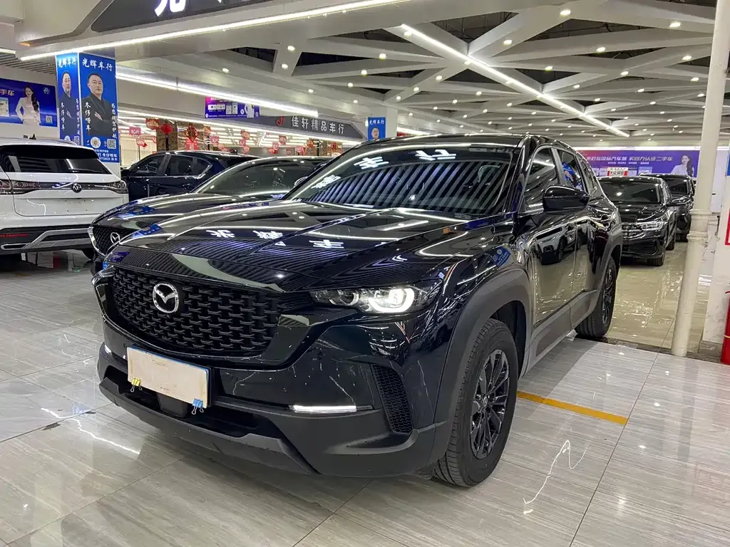 Mazda CX-50 — фото 1