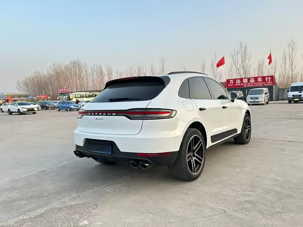 Porsche Macan — фото 4