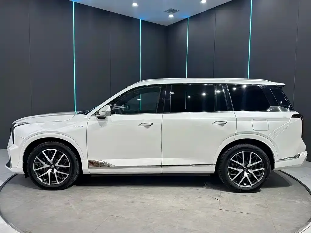 GAC Motor Trumpchi ES9 — фото 9
