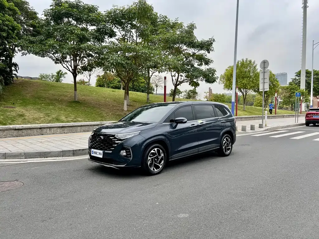 Hyundai Custo — фото 1
