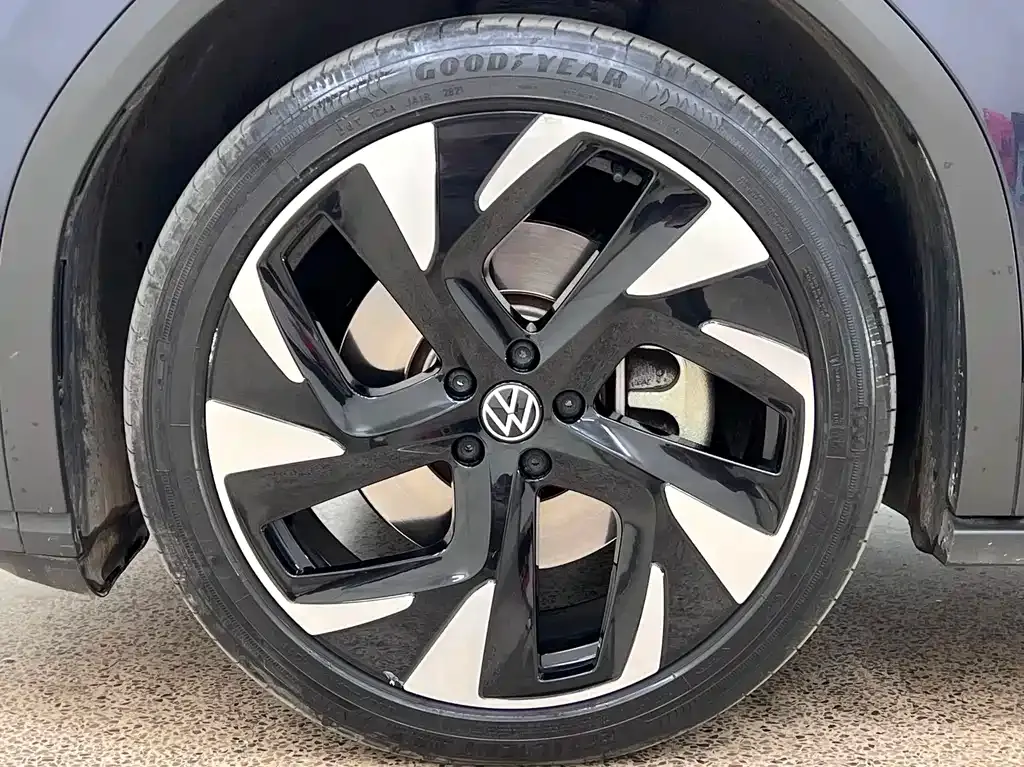 Volkswagen ID.6 Crozz — фото 6