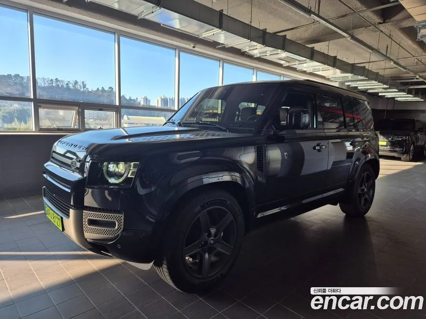 Land Rover Defender — фото 10