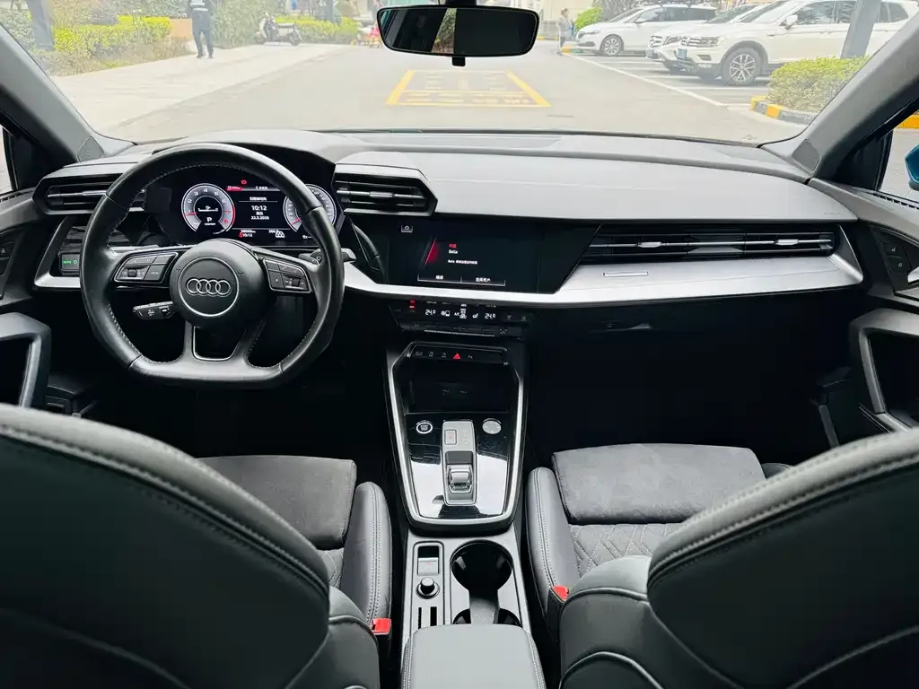 Audi A3 — фото 2