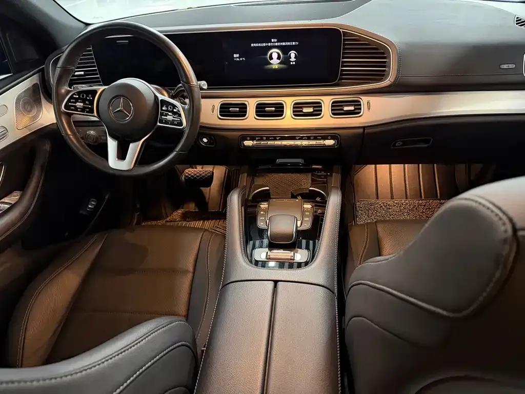 Mercedes-Benz GLE — фото 6