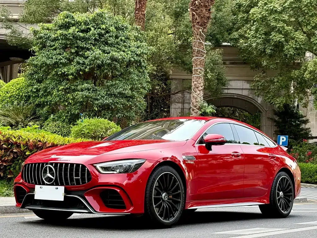 Mercedes-Benz AMG GT — фото 1