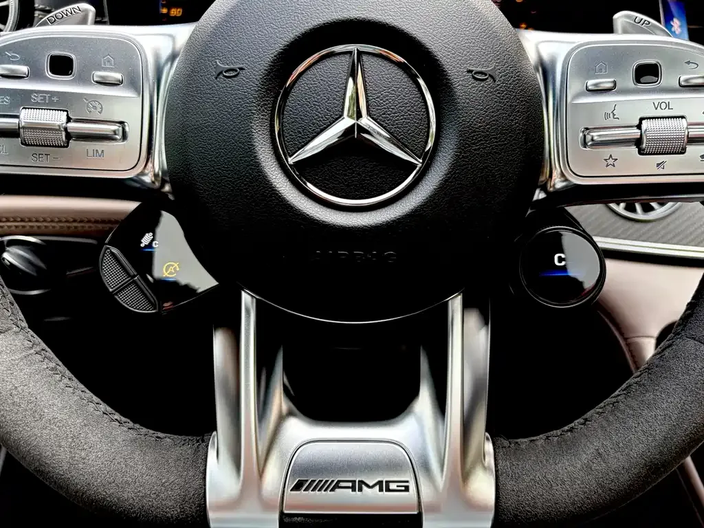 Mercedes-Benz AMG GT — фото 8