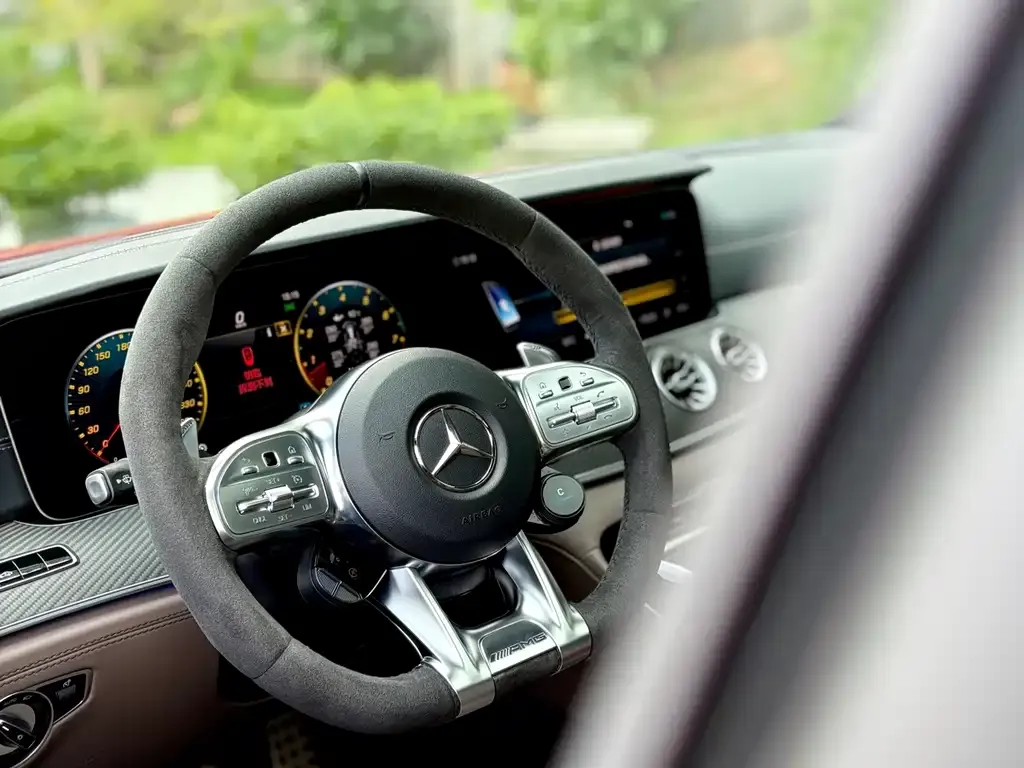 Mercedes-Benz AMG GT — фото 2
