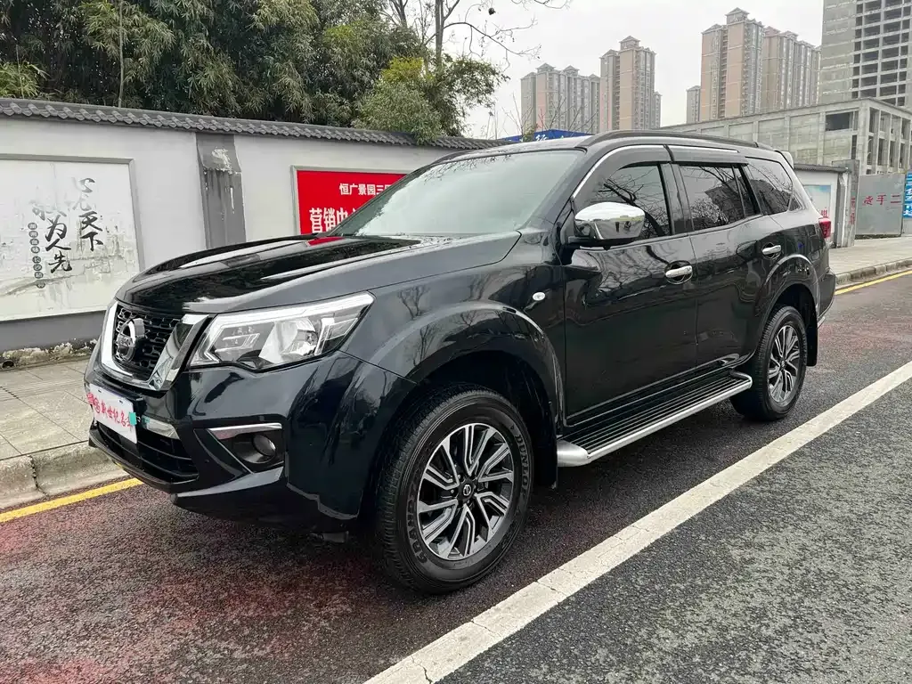 Nissan Terra — фото 5