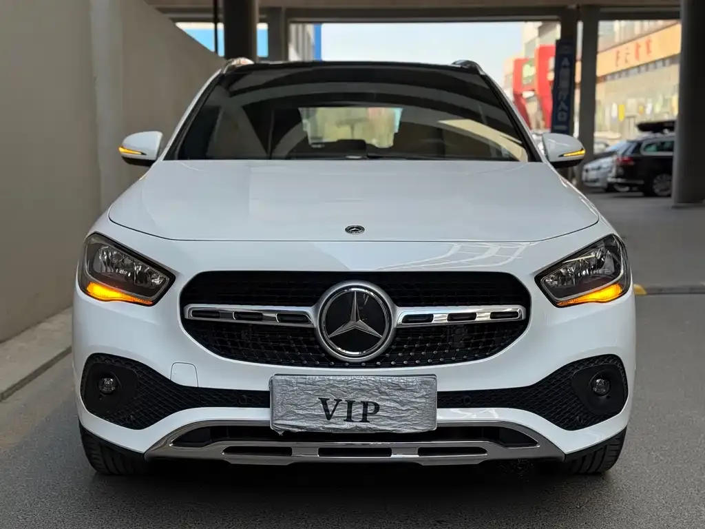 Mercedes-Benz GLA — фото 5