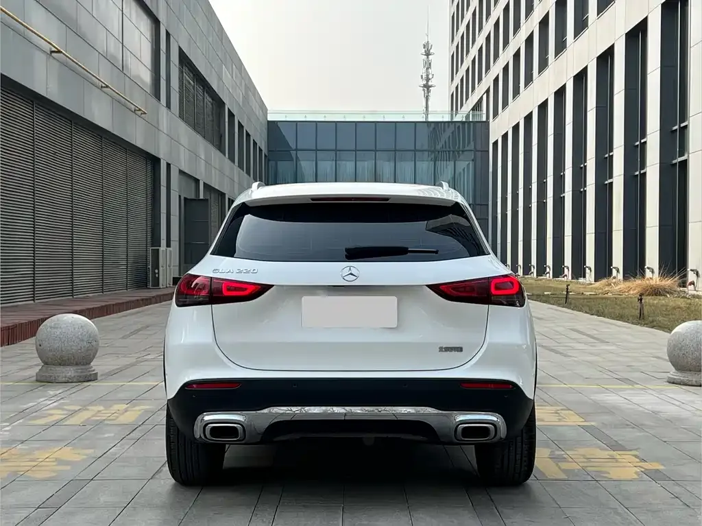 Mercedes-Benz GLA — фото 4