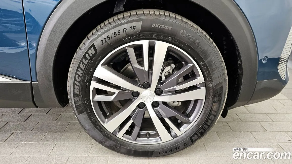 Peugeot 5008 — фото 10