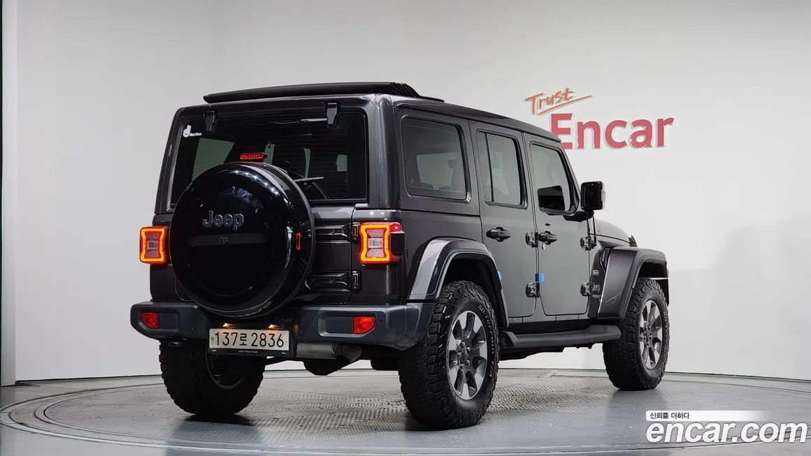 Jeep Wrangler — фото 3